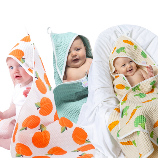Green/White 3pk baby waffle hooded towel w/ hair-drying pocket